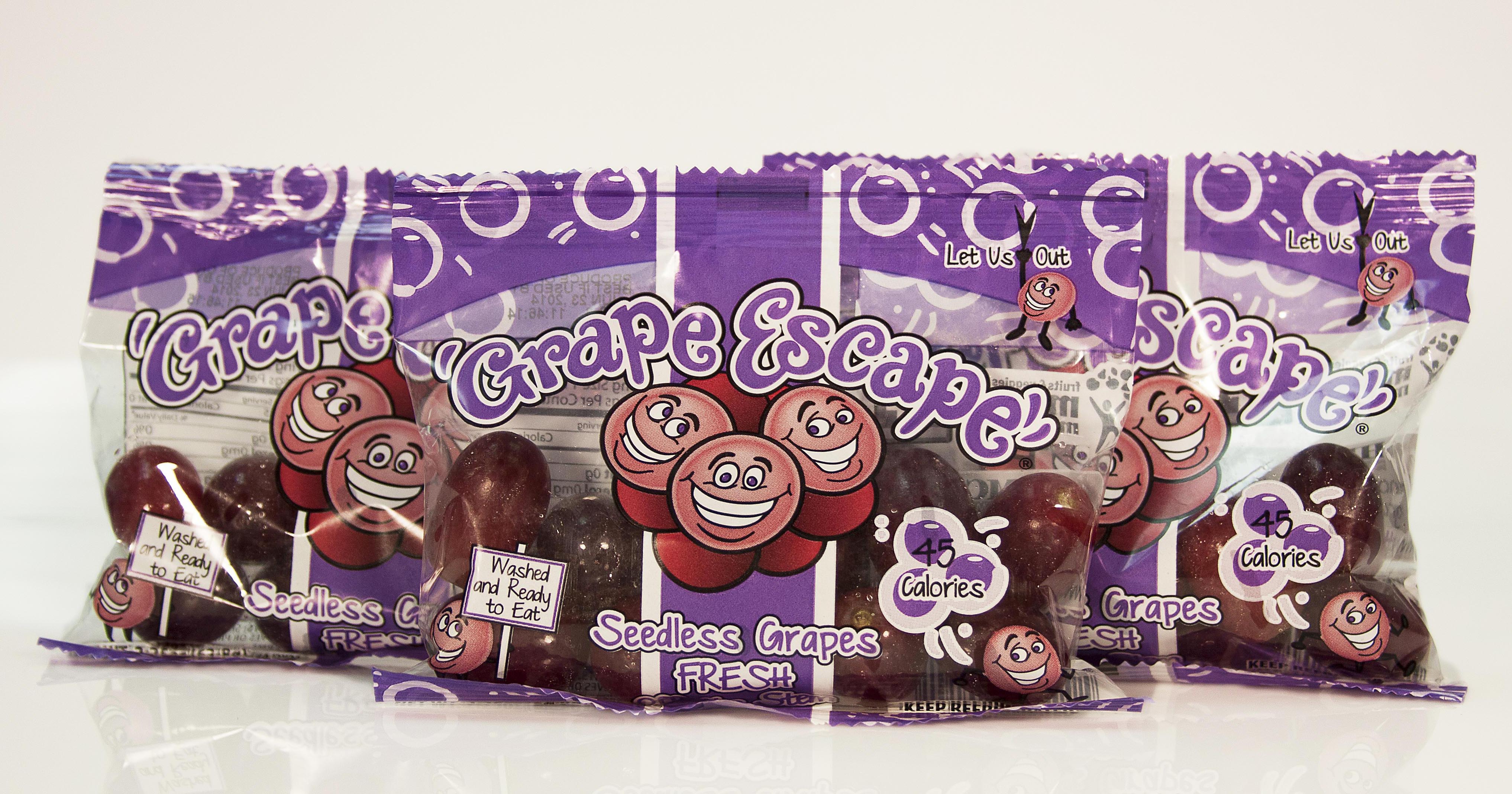 Grape Escape, Red/Purple Seedless (100 ct/cs, 1/2 cup, 3 oz bags, 21 lbs)